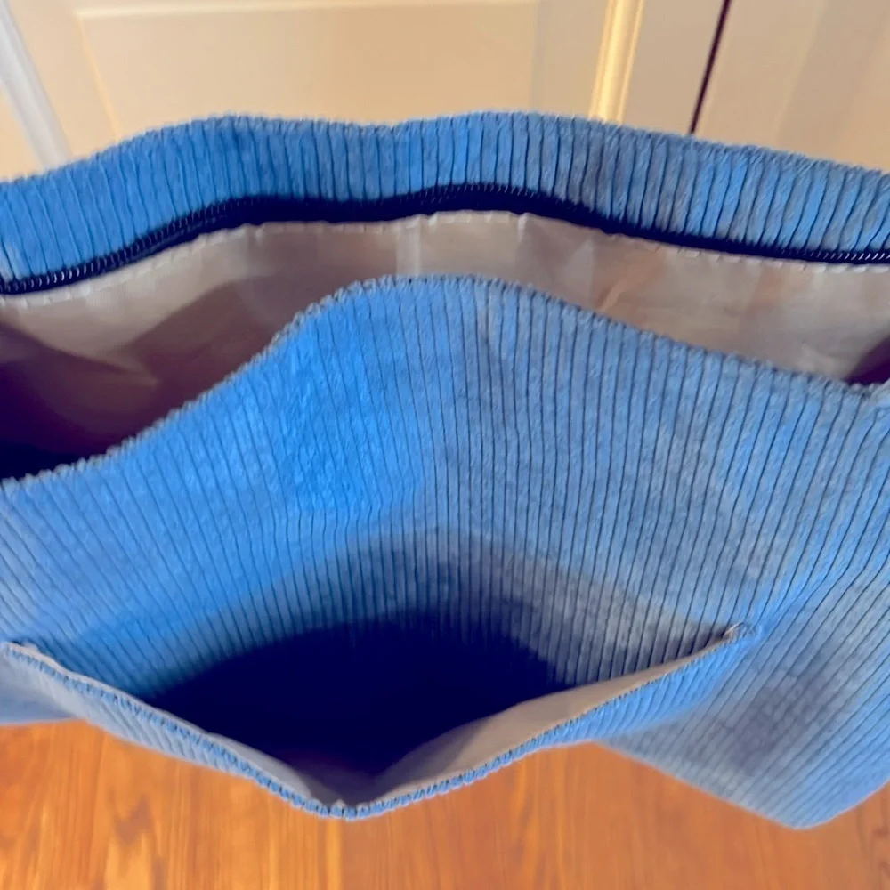 Corduroy Bag NEW ! Interior Pocket Shoulder Straps in Clay Blue